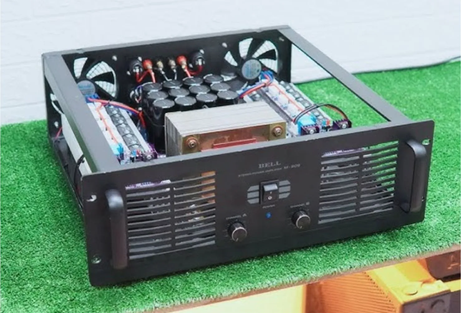 skema rangkaian power amplifier