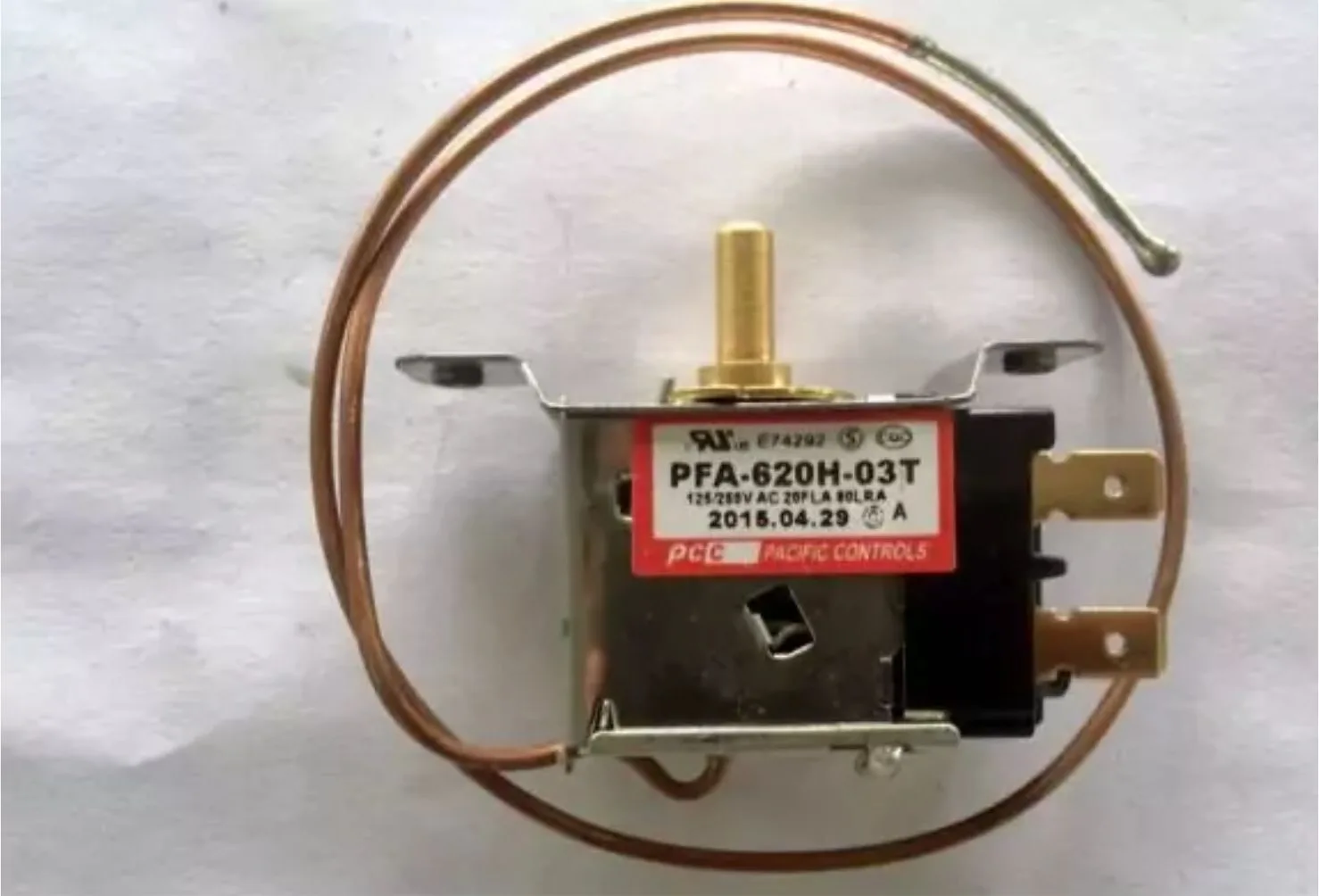 rangkaian thermostat ac mobil